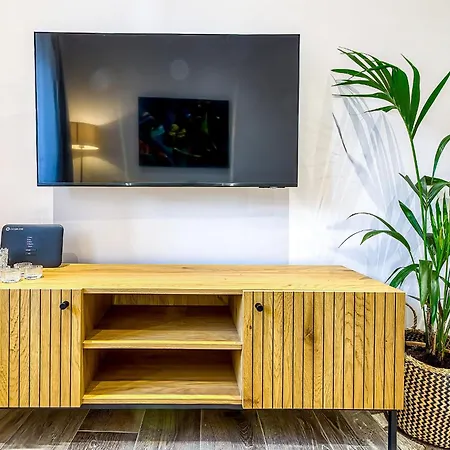 Malena Korfu